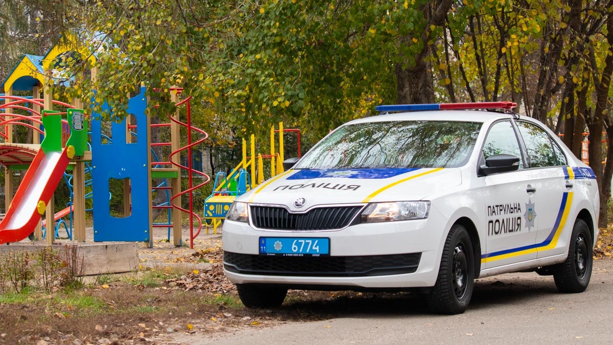 Заступился за мать: в Киеве мужчина выстрелил в соседку