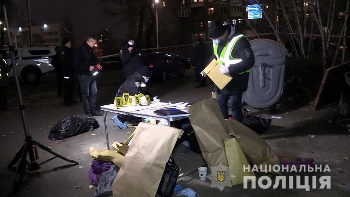 Распилил тело в ванной и вынес по частям в мусор: новые подробности убийства на Дружбы Народов в Киеве
