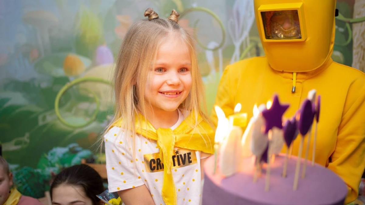 Детский праздник в "Красной зоне": что нужно знать и как организовать День рождения ребенку
