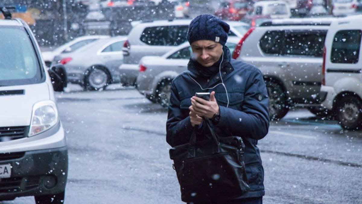 Вечером в Киеве пойдет первый снег: как в мегаполисе пережить непогоду
