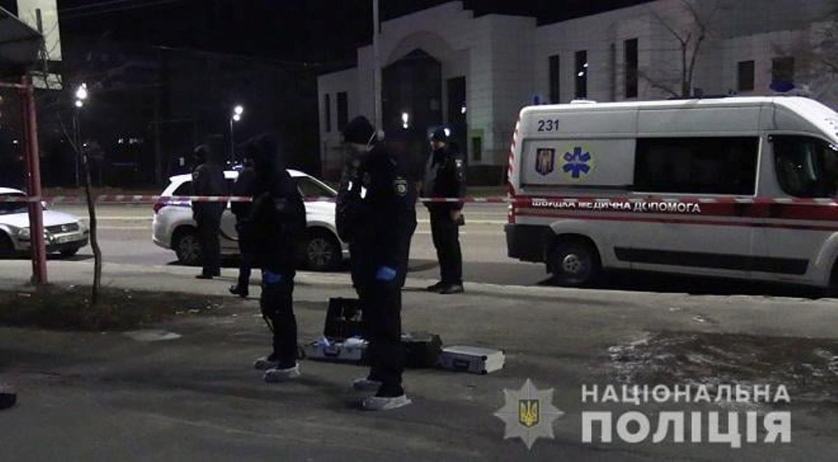 В Киеве посреди улицы зарезали иностранца: появились подробности убийства