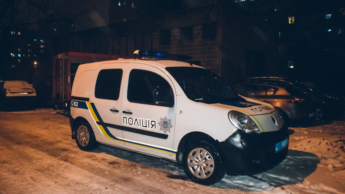 Под Киевом мужчина убил соседа одним ударом ножа в сердце