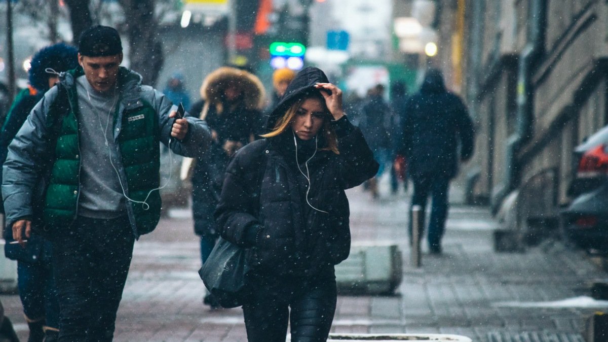 Дожди с мокрым снегом: какая погода будет в Киеве в ближайшие дни