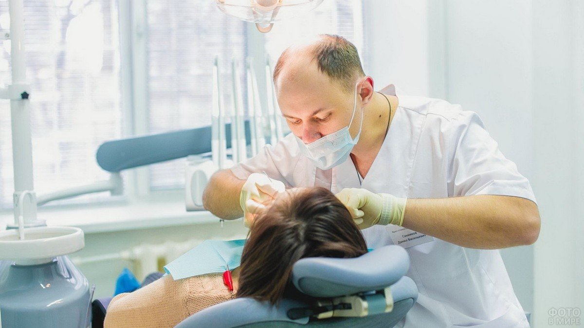 В Киеве расширили список стоматологий, которые оказывают неотложную бесплатную помощь: адреса