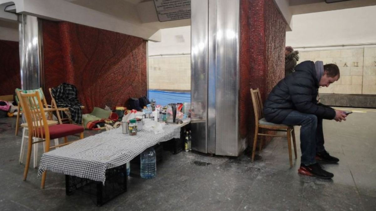Как в Киеве работает метро 14 марта: на каких станциях курсируют поезда