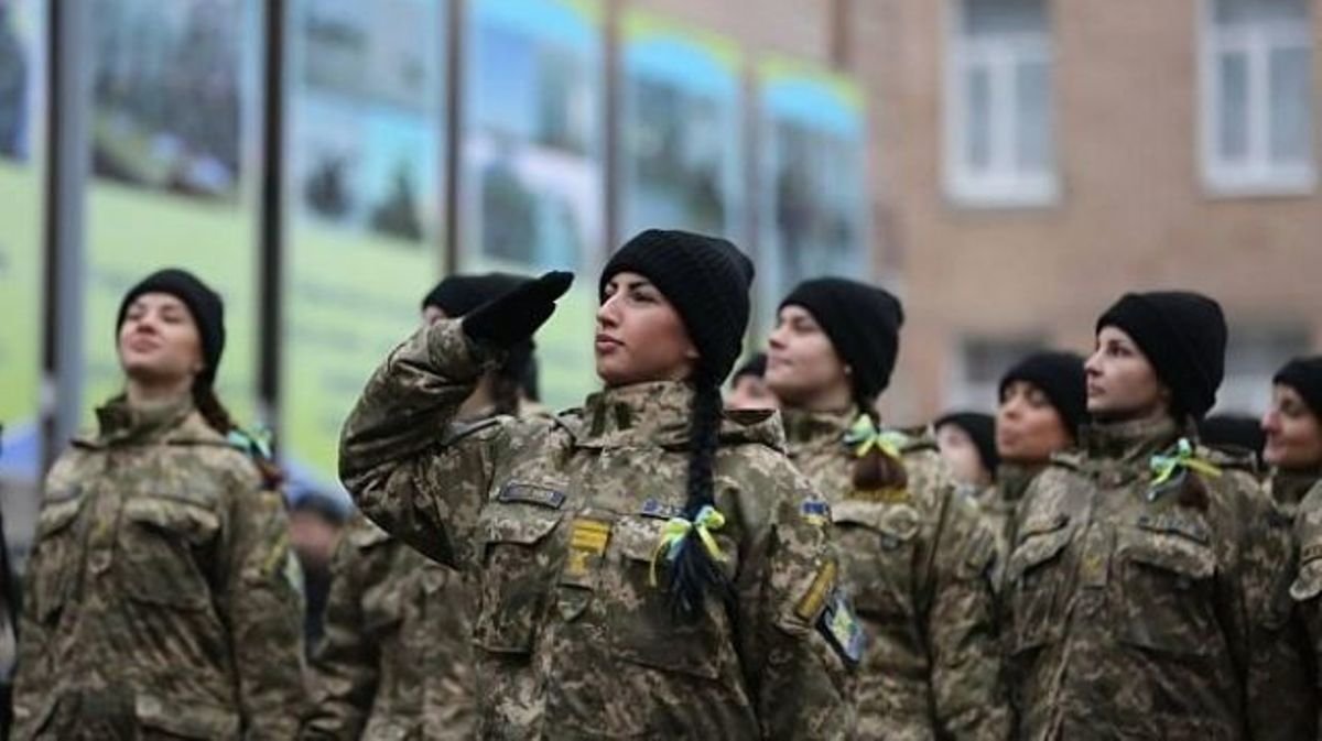 Мобилизация женщин на войну в Украине: ВСУ рассказали, кого призовут