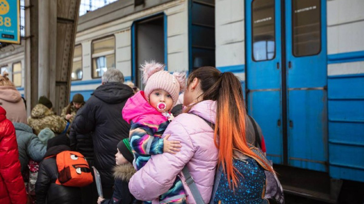 Эвакуационные рейсы поездов Укрзалізниці на 23 марта: когда и куда можно уехать из Киева