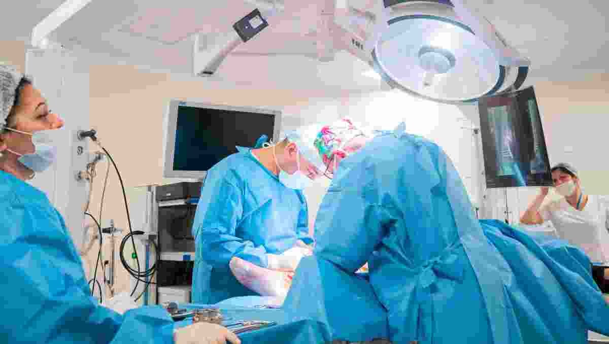 В больницах Киева возобновляют плановые операции