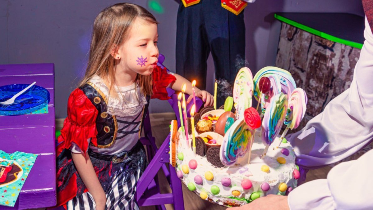 Как в Киеве праздновать день рождения ребенка во время войны: почему это важно