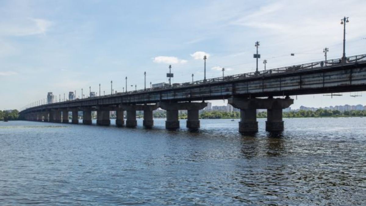 В Киеве открыли еще два моста через Днепр