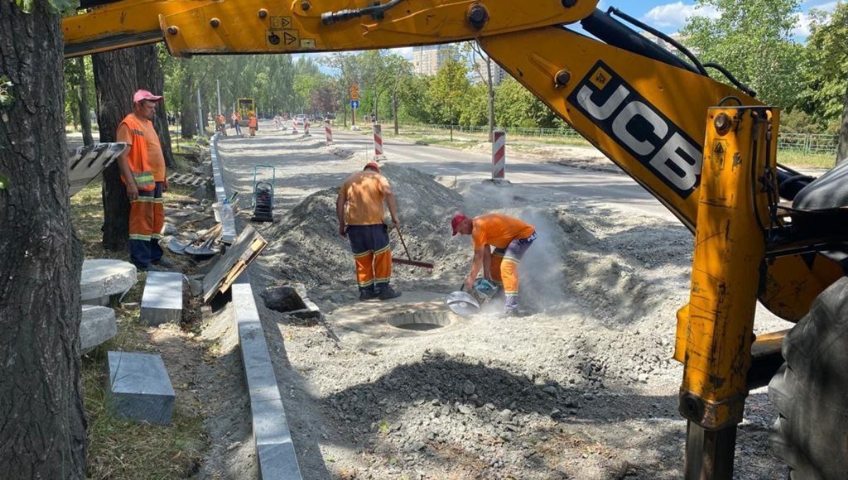 У Києві продовжується ремонт вулиці Ентузіастів: на якому етапі ремонт