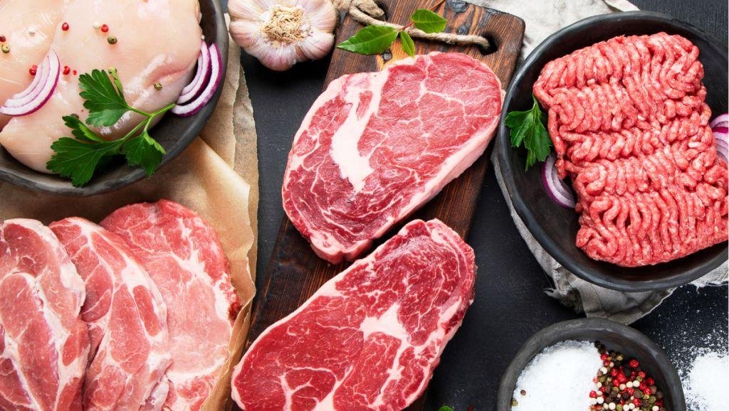 Як в Україні зросли ціни на м'ясо за останній рік: інфографіка