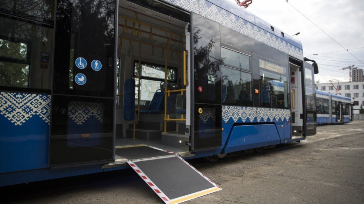 У Києві відновляють роботу трамваю з Троєщини до Лісової