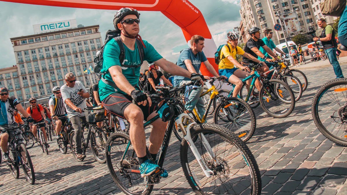 У Києві відбудеться благодійний велопробіг FIRE Way на підтримку ЗСУ і полонених Азовсталі: де і як взяти участь