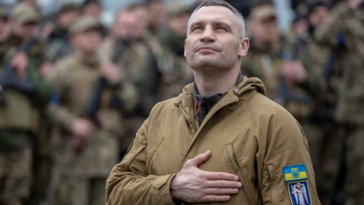 Не такою ми собі уявляли 31-у річницю Незалежності України: як Кличко привітав зі святом