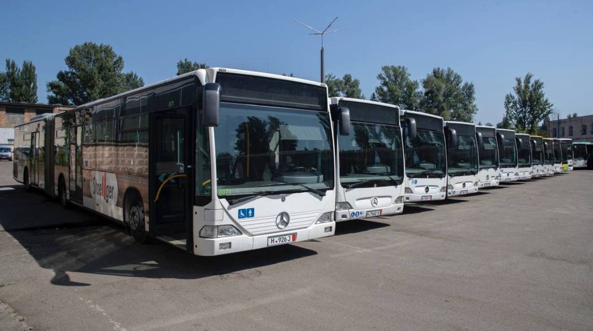 У Києві готують до випуску транспорт від країн-партнерів: на які маршрути виїдуть нові євро-баси