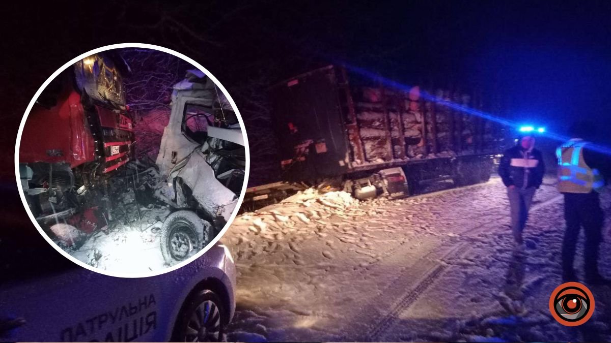 На Київщині лісовоз зіткнувся з вантажівкою: водій IVECO загинув на місці