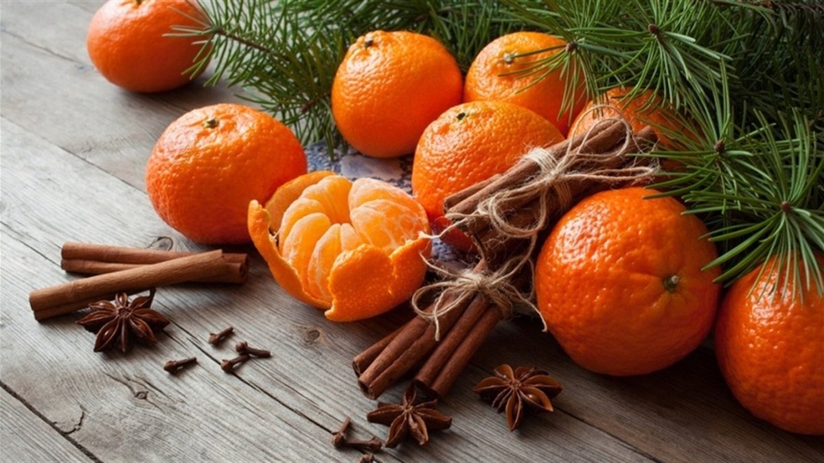 Де у Києві купити солодкі мандарини та прянощі на різдвяний стіл