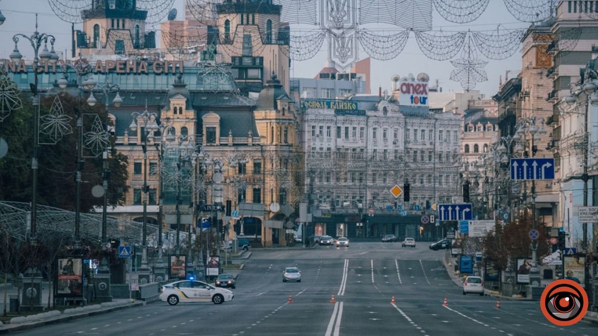 У Києві на тиждень перекривають Хрещатик: як курсуватимуть автобуси