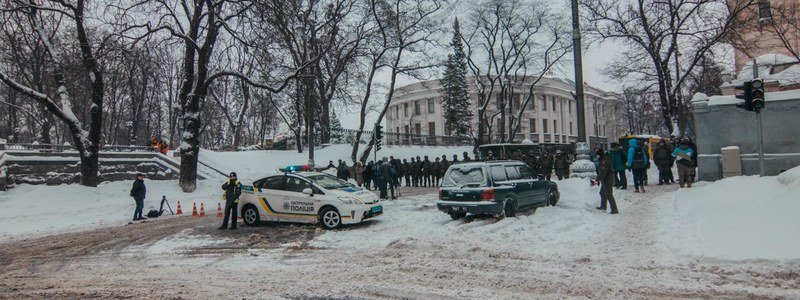 В Киеве «отвоеванную» улицу Грушевского открыли для движения