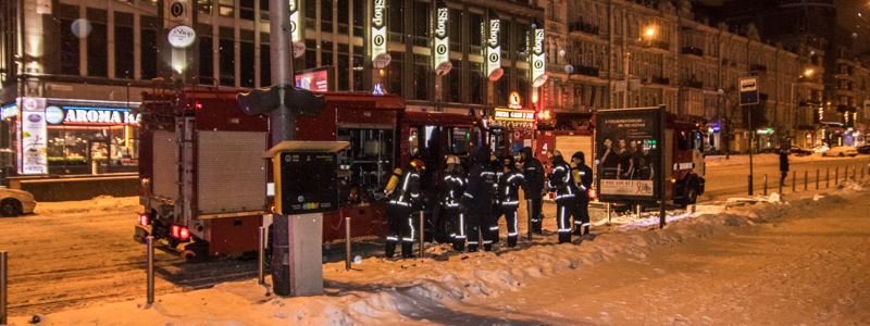 Пожар на станции метро "Олимпийская": сотрудники ГСЧС проводят учения