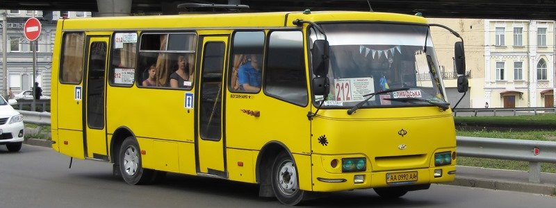 Как в Киеве будет ходить общественный транспорт на Пасху: схемы и маршруты