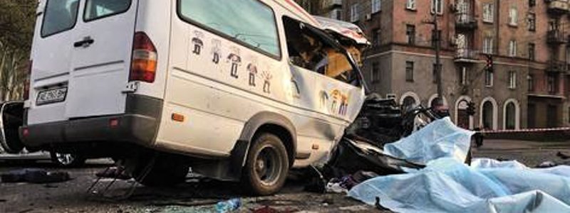 ДТП в Кривом Роге с маршруткой, автобусом и Mazda: 8 погибших, 17 пострадавших
