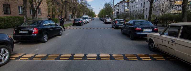 Как в Киеве выглядят улицы Заслонова и Академика Горбунова после ремонта
