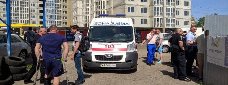 Стрельба на улице Вишняковской в Киеве: пострадали двое мужчин