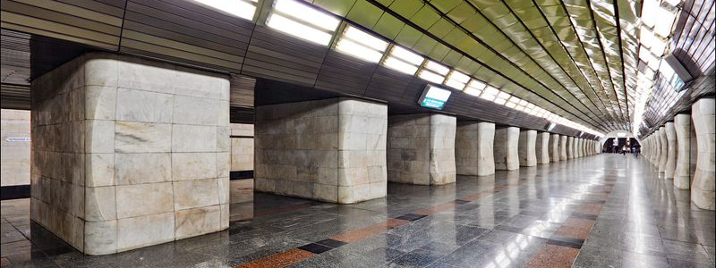 В Киеве на станции метро "Кловская" умер мужчина