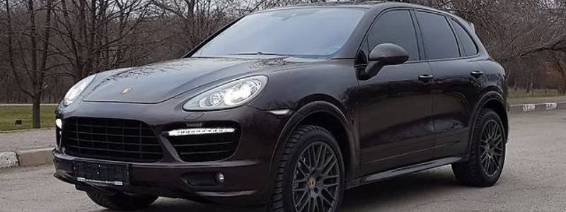 В Киеве угнали Porsche Cayenne: в городе объявили план-перехват