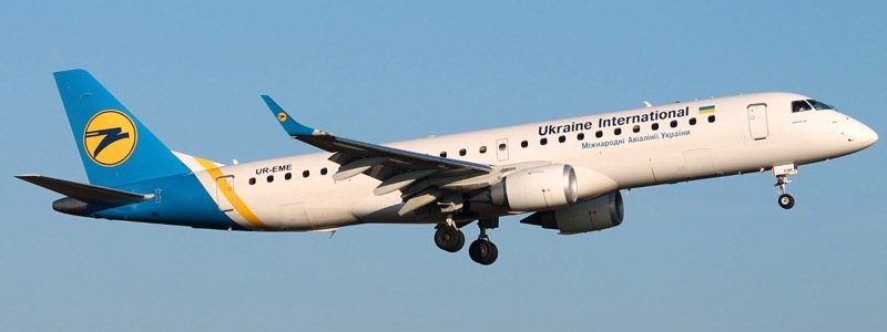 В "Борисполе" самолет экстренно совершил посадку после взлета