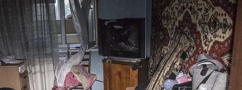 В Киеве на Святошино взорвавшийся телевизор разбудил хозяйку и довел ее до истерики