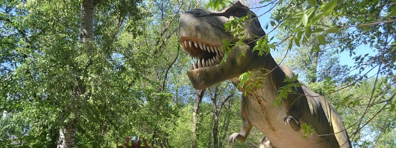 В Киеве на ВДНГ можно увидеть «Живых динозавров»
