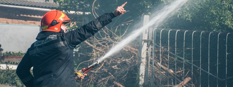 В Украине объявили чрезвычайный уровень пожарной опасности: как спастись от огня