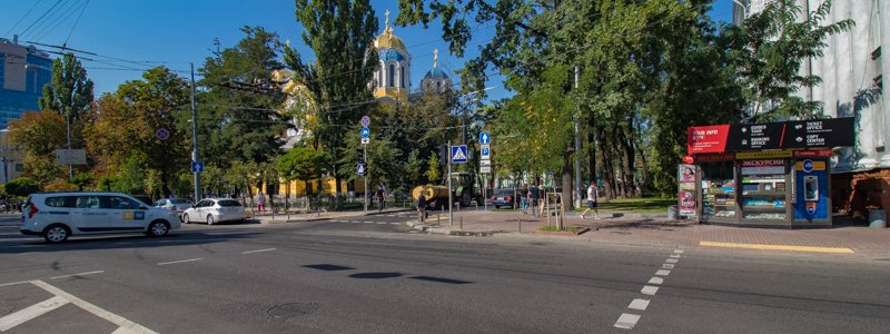 Как сейчас выглядит улица Леонтовича в Киеве после капитального ремонта