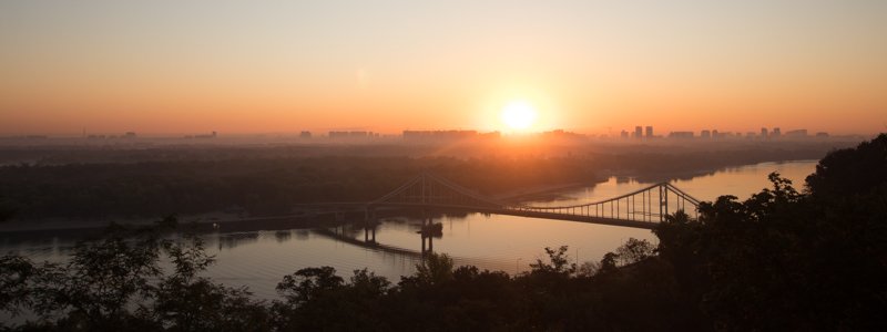 Как выглядит рассвет в Киеве с Владимирской горки