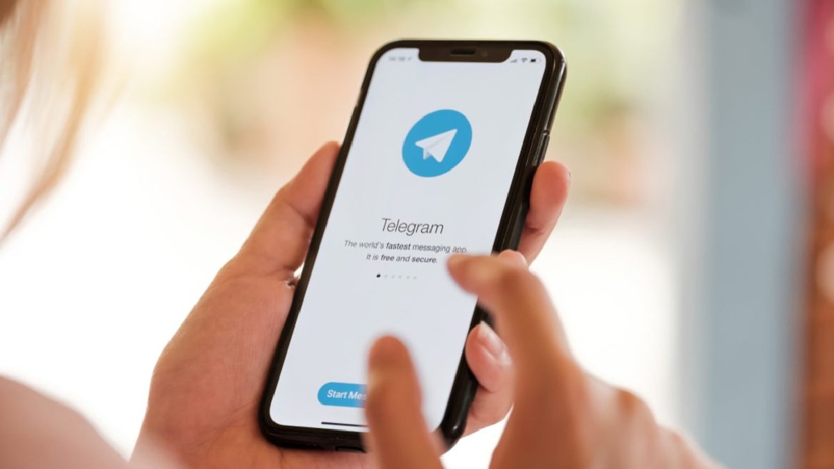 5 корисних сервісів і Telegram-ботів, які можуть врятувати життя під час воєнних дій