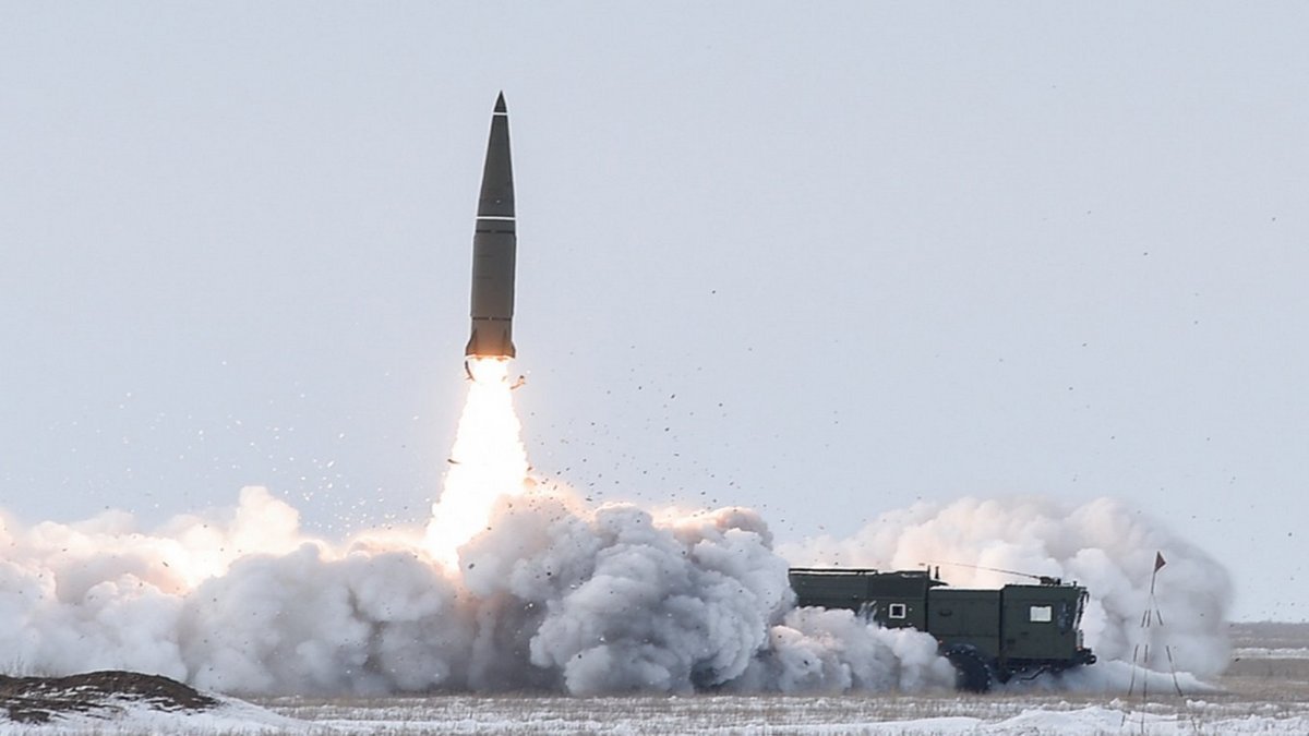 Вранці 13 січня над західними областями України сили ППО збили крилату ракету