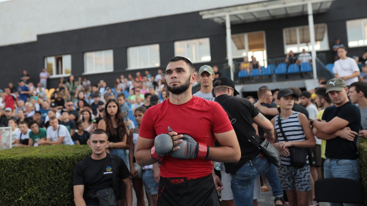 Борець з Коломиї посів друге місце на чемпіонаті України з ММА