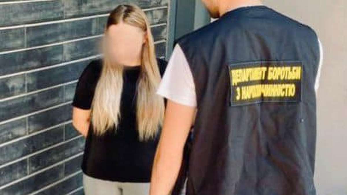 У Коломиї та Яремче поліція затримала наркоторговців