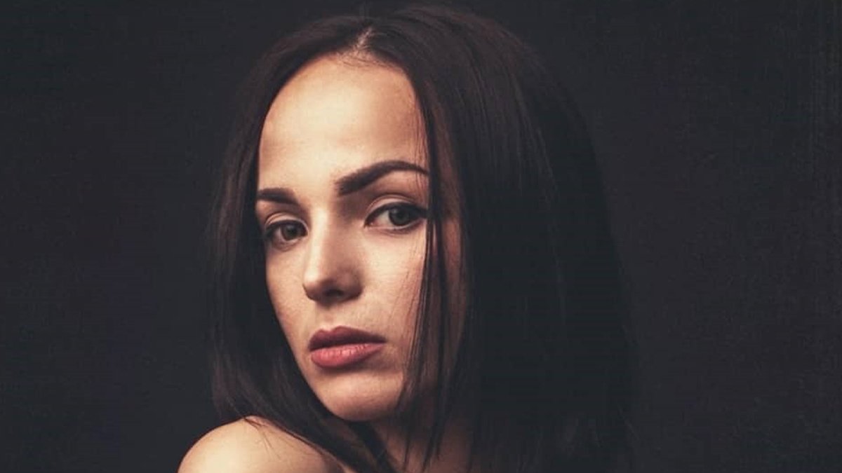 Ню-модель з Калуша Романа Пиц: “Хочеться, аби люди перестали думати, що це збочення” | фото 18+