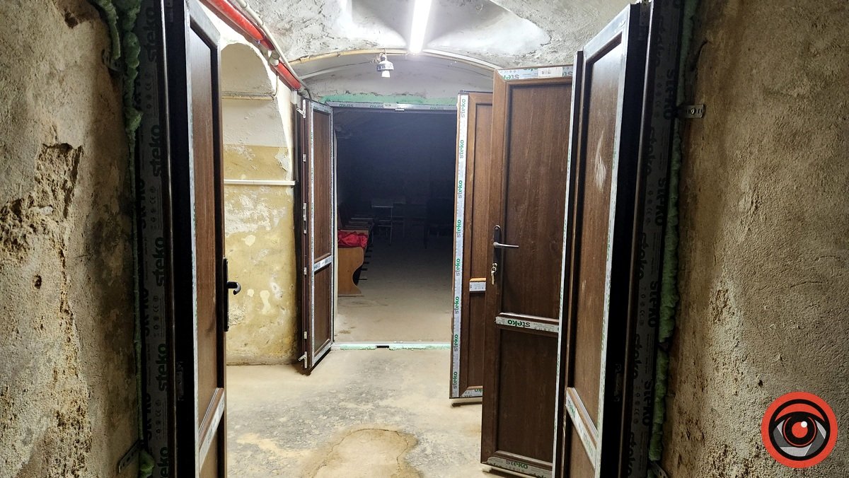 Переможців нема, але частина робіт виконана: ситуація довкола укриття ратуші
