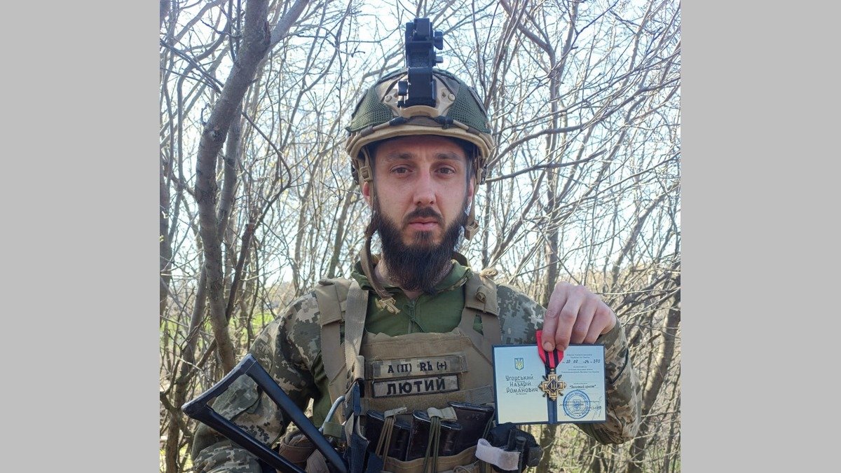 Тероборонівець з Воскресінців Назар Угорський отримав "Золотий Хрест" від Головнокомандувача ЗСУ