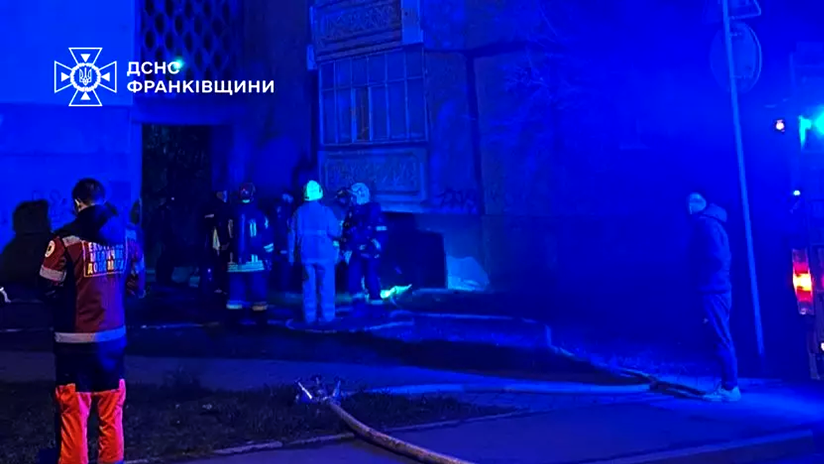 На Прикарпатті під час пожежі виявили тіло чоловіка