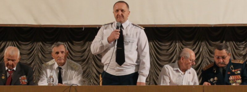 Легальный незаконный пленум прошел в центре Днепропетровска