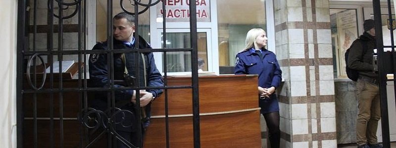 Днепропетровские общественники недовольны организацией аттестации полиции