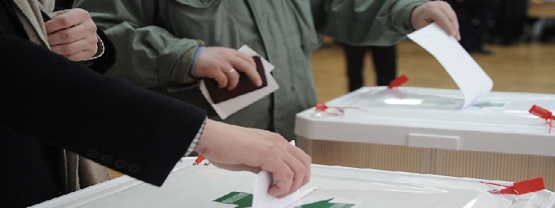 27 округ: 61 кандидат - избирателям будет где развернуться