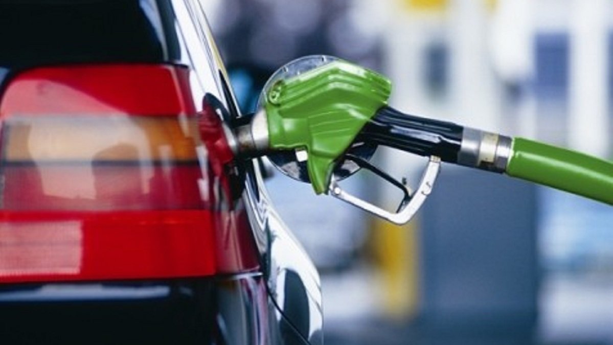 В Украине резко подорожало топливо: сколько стоит бензин на заправках