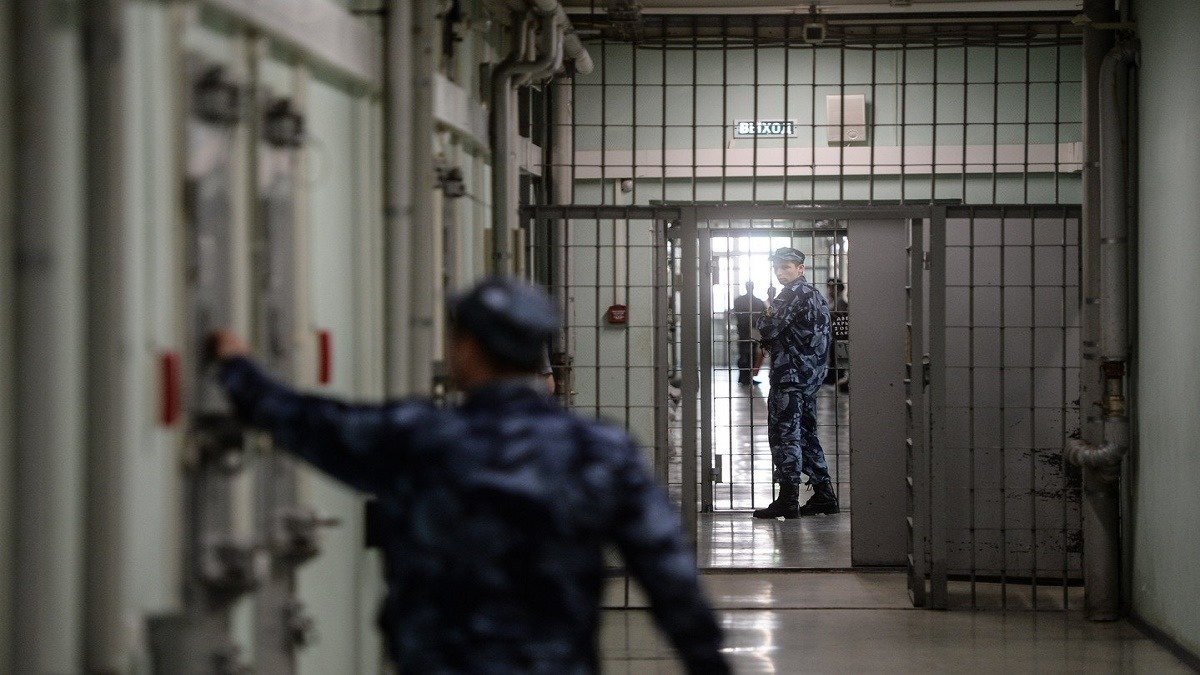 За что тюремщики Днепропетровской области заплатят активистам «Команды Зе» 19 миллионов гривен